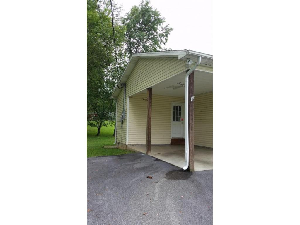 1439 South Side Road Elizabethton, TN 37643 - Photo 3 of 7 Photo 3