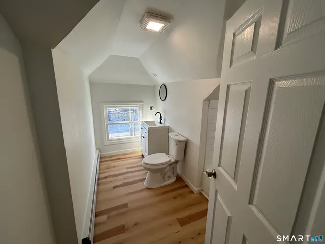 $2,700 | 95 Cedar Street, Unit 2, Manchester, CT 06040