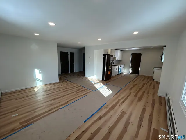 $2,700 | 95 Cedar Street, Unit 2, Manchester, CT 06040