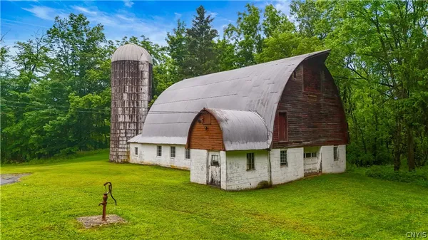 $240,000 | 5091 Westmoreland Road, Whitestown, NY 13492