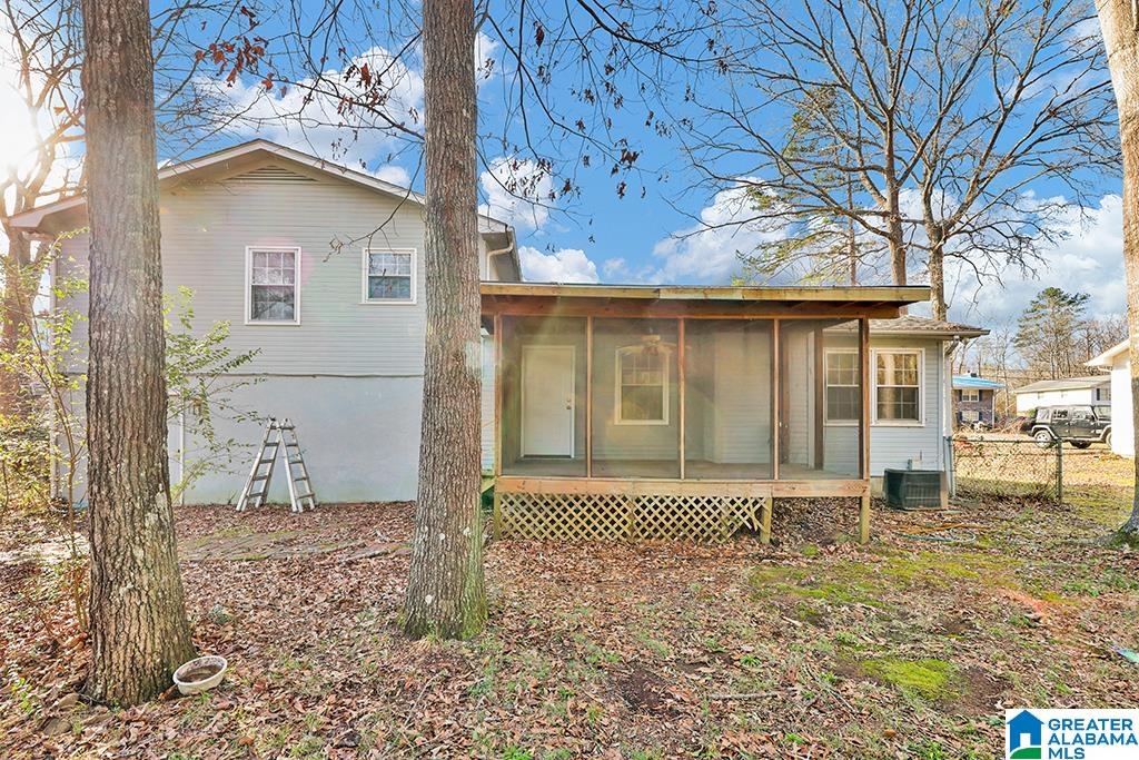 1031 Emory Place Anniston, AL 36207 - Photo 5 of 29
