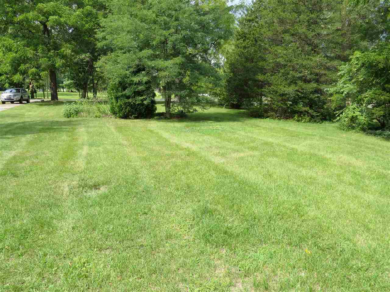 6400 Bennett Lake Road Fenton, MI 48430 - Photo 6 of 31 50023161-5.JPG