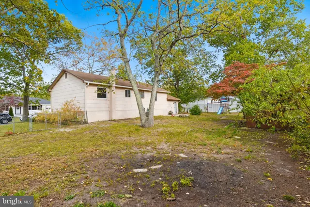 a picture of floor plan