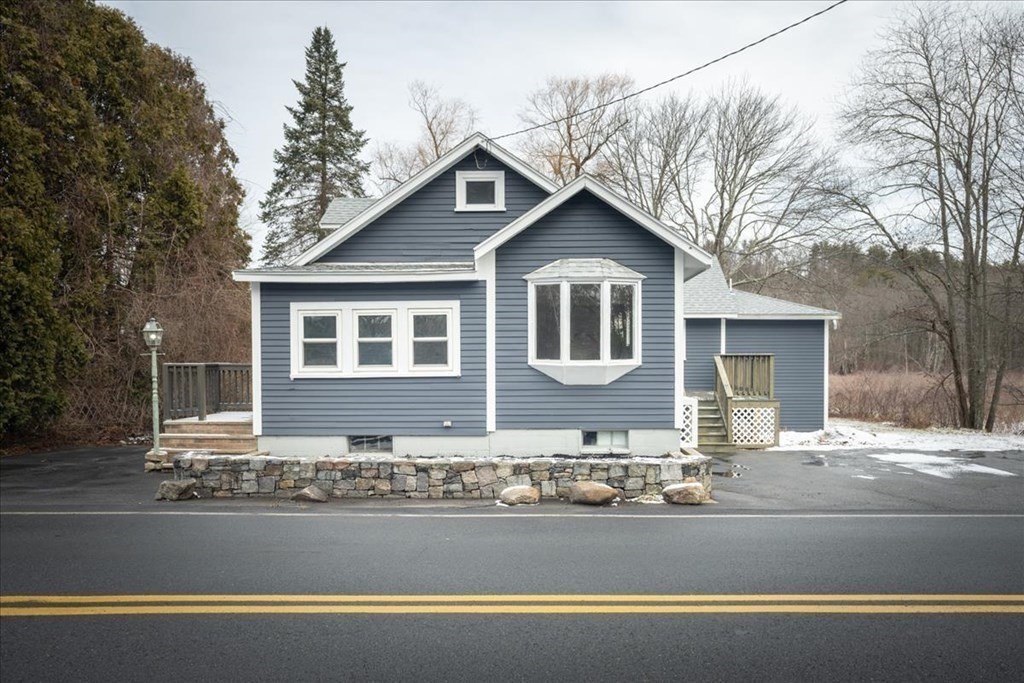 136 Kimball Road Amesbury, MA 01913 - Photo 1 of 24