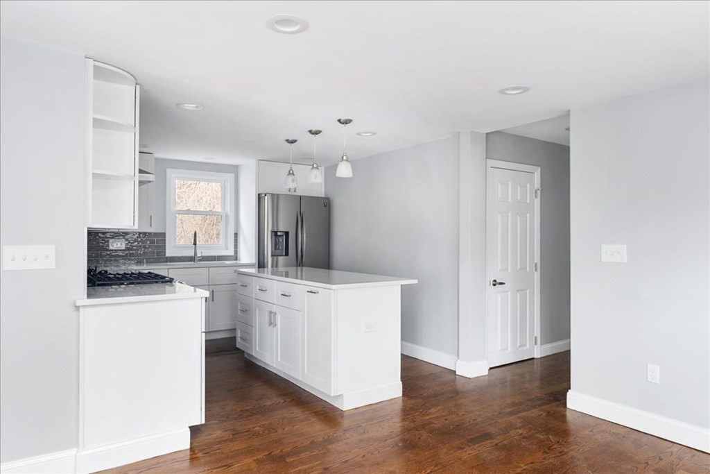 136 Kimball Road Amesbury, MA 01913 - Photo 13 of 24