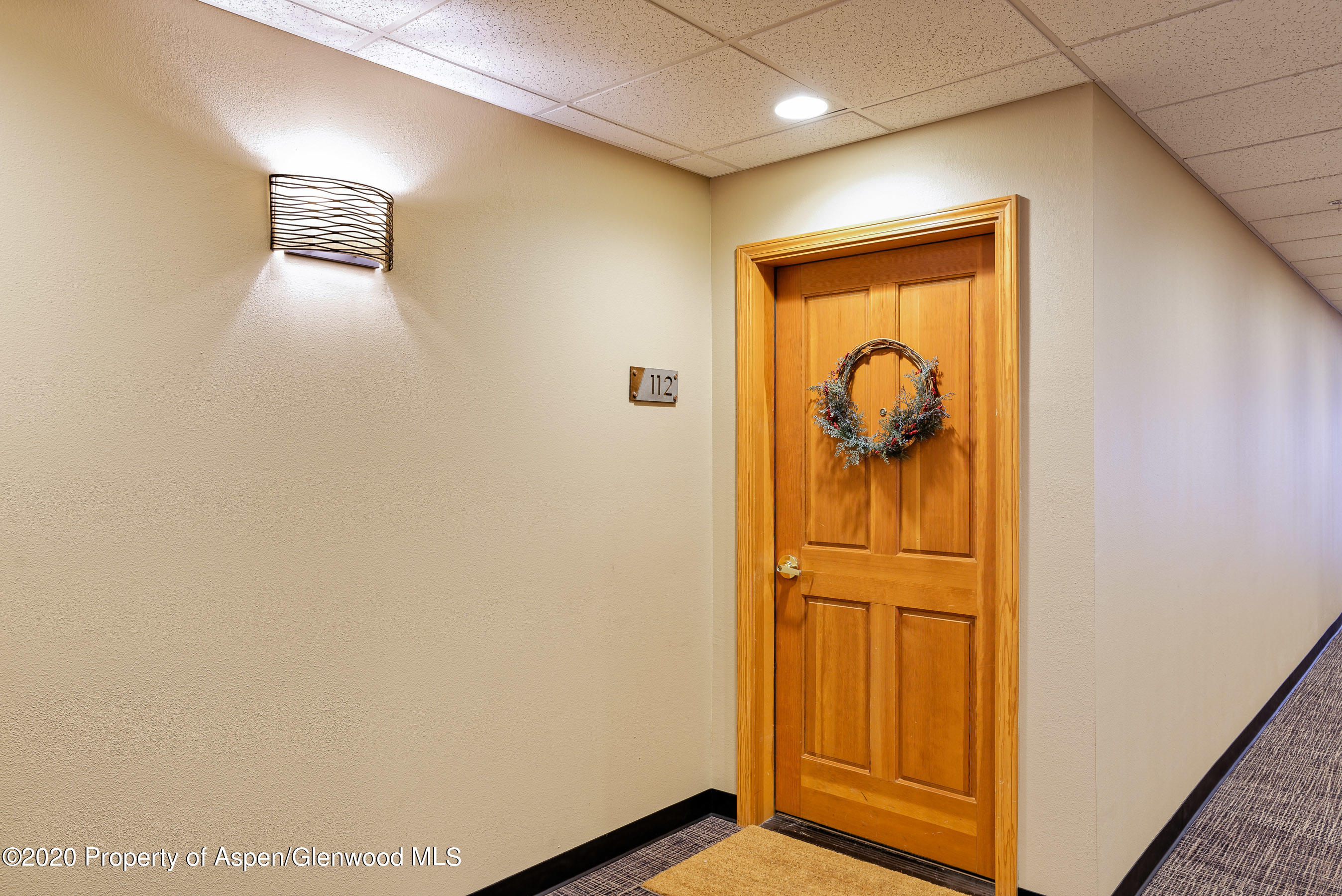 1400 East Valley Road, Unit 112 Basalt, CO 81621 - Photo 17 of 19 1400EValleyRd#112_DASH_20121816