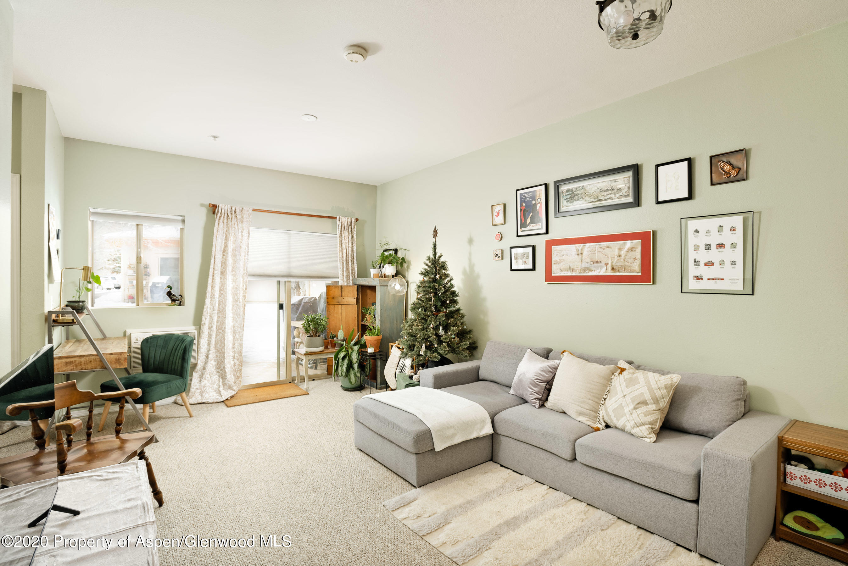 1400 East Valley Road, Unit 112 Basalt, CO 81621 - Photo 4 of 19 1400EValleyRd#112_DASH_20121805