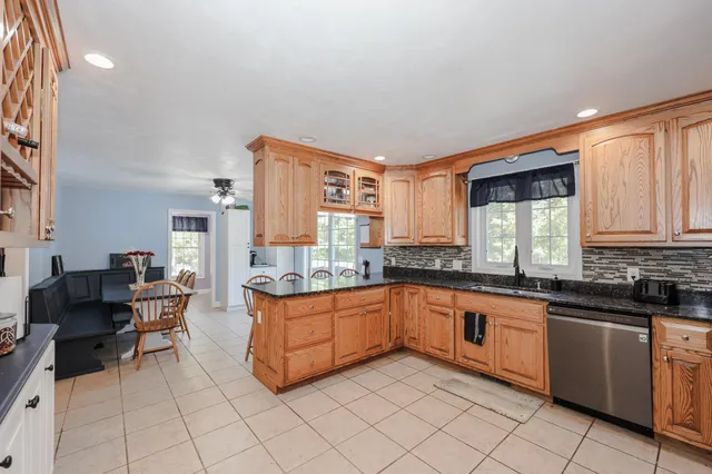 $695,000 | 82 Hansonville Road, Rochester, NH 03839