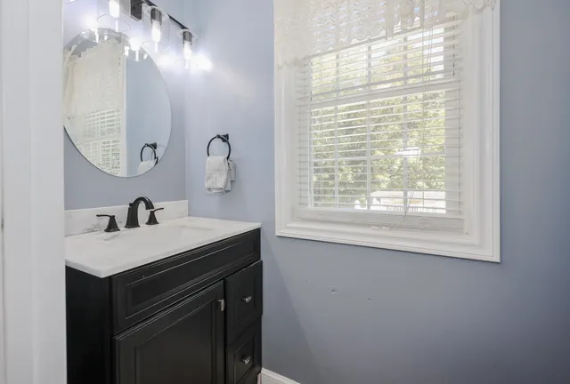 $695,000 | 82 Hansonville Road, Rochester, NH 03839