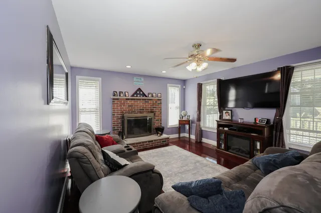 $695,000 | 82 Hansonville Road, Rochester, NH 03839