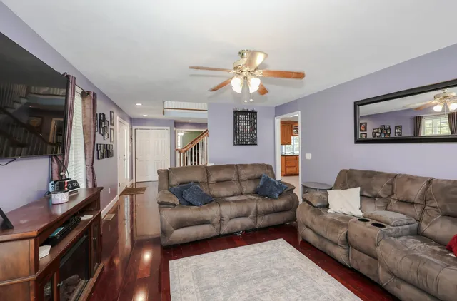 $695,000 | 82 Hansonville Road, Rochester, NH 03839