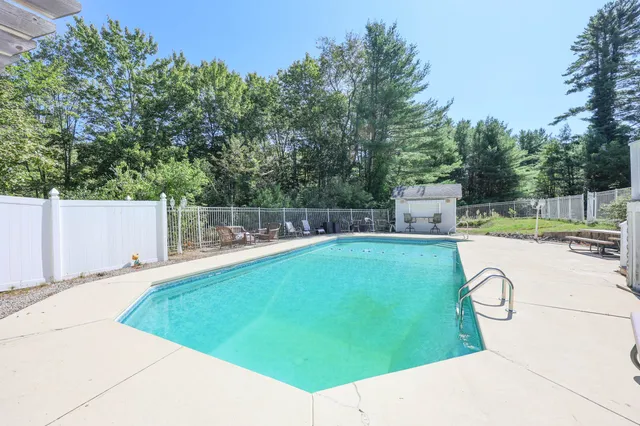 $695,000 | 82 Hansonville Road, Rochester, NH 03839