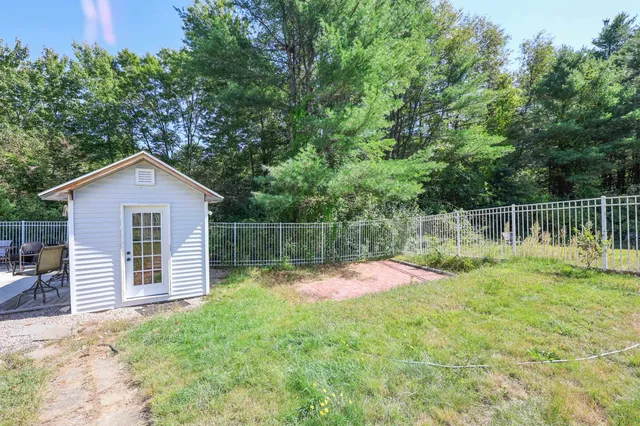 $695,000 | 82 Hansonville Road, Rochester, NH 03839