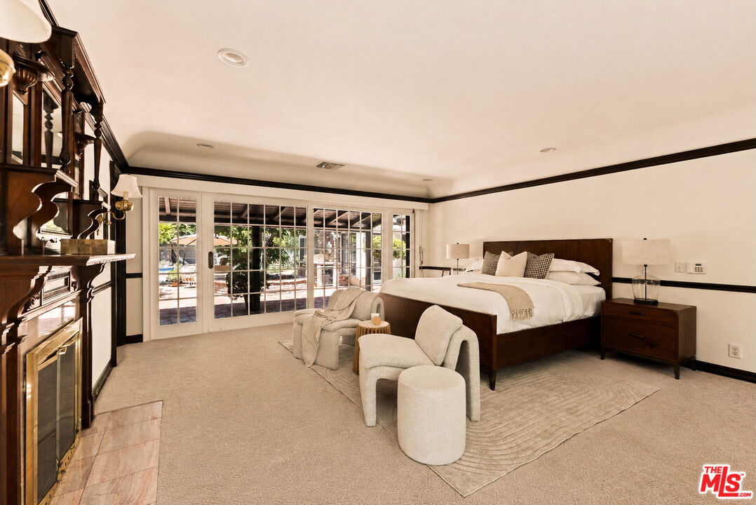 17010 Rancho Street Encino, CA 91316 - Photo 13 of 25