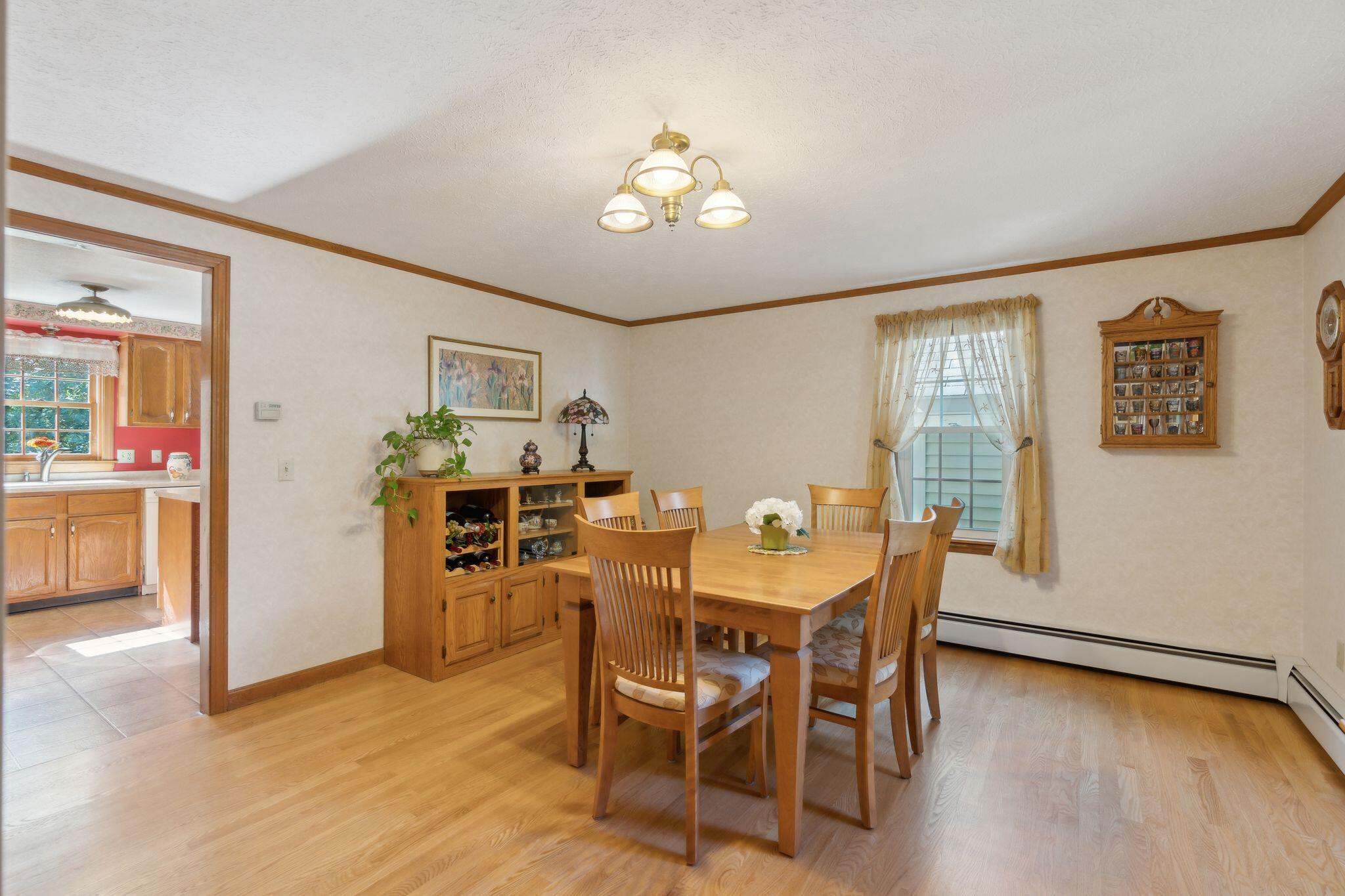 54 Shadagee Road Saco, ME 04072 - Photo 12 of 49 Dining room