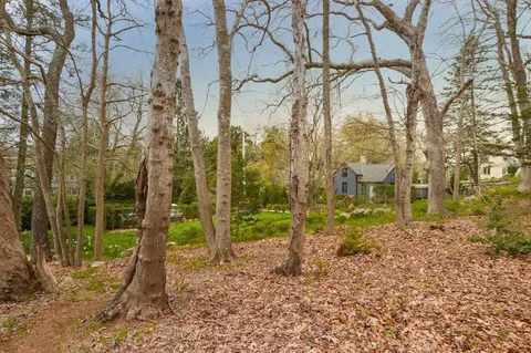 $740,000 | 1150 Russells Mills Road, Dartmouth, MA 02748