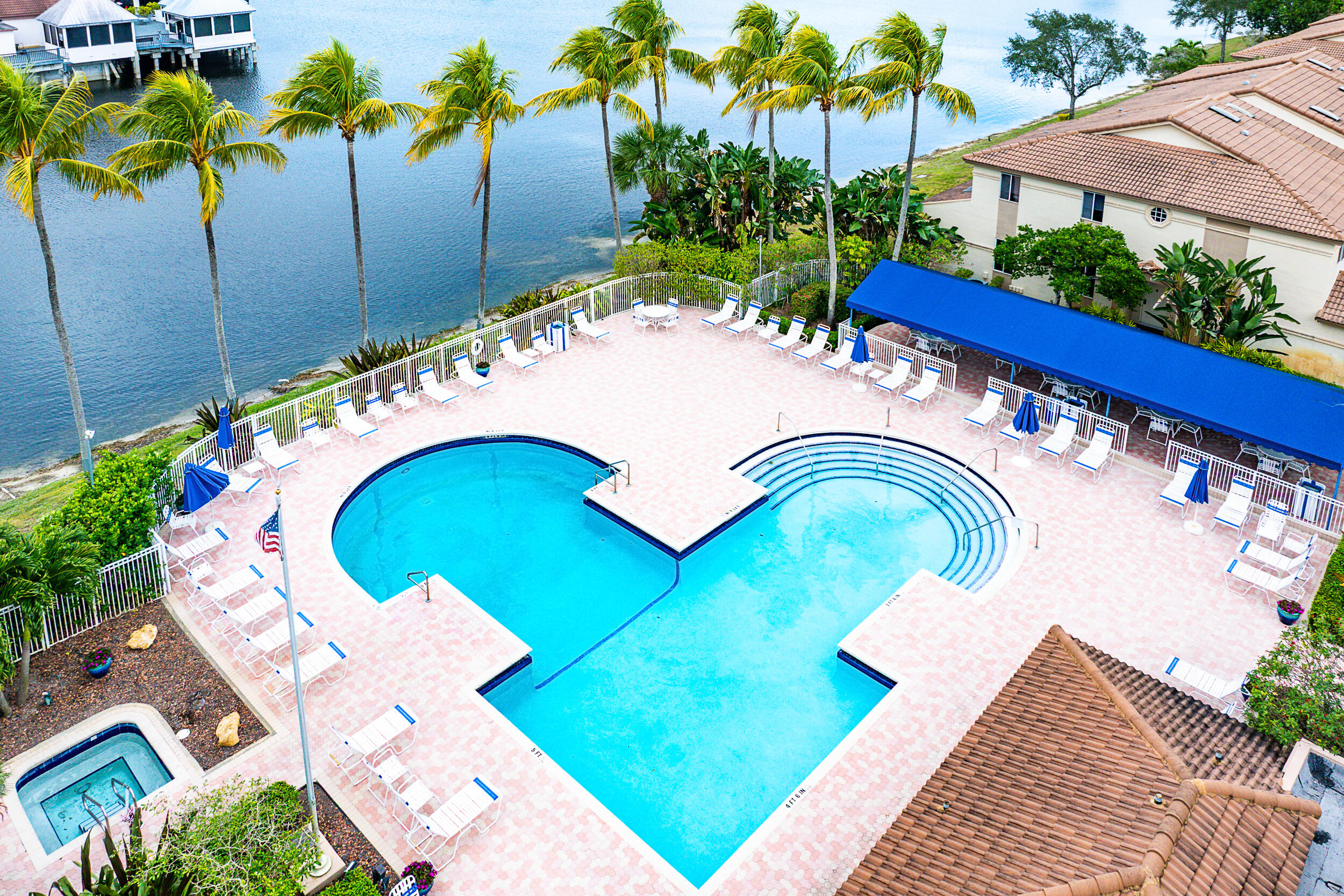 6626 Via Regina Boca Raton, FL 33433 - Photo 21 of 28 Community Pool