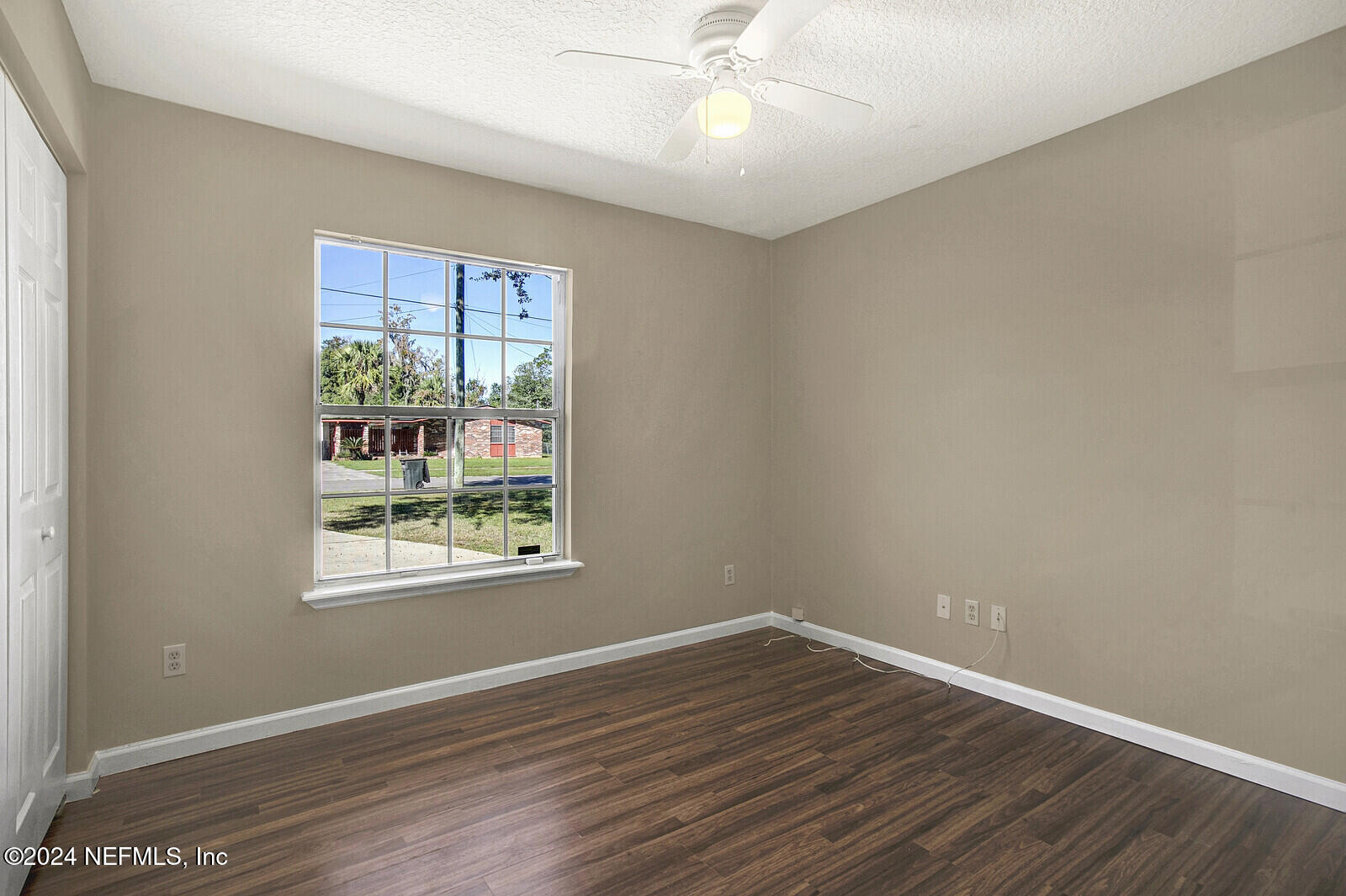 4224 Harbor View Drive Jacksonville, FL 32208 - Photo 13 of 27 10_IMG_0056_mls