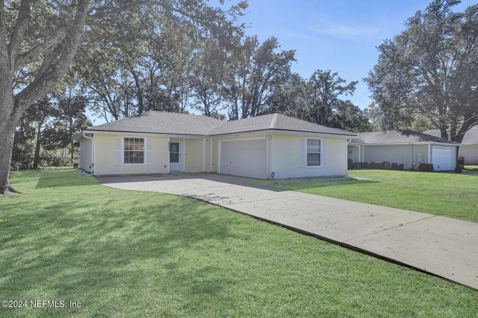 4224 Harbor View Drive Jacksonville, FL 32208 - Photo 3 of 27 18_IMG_0011_mls