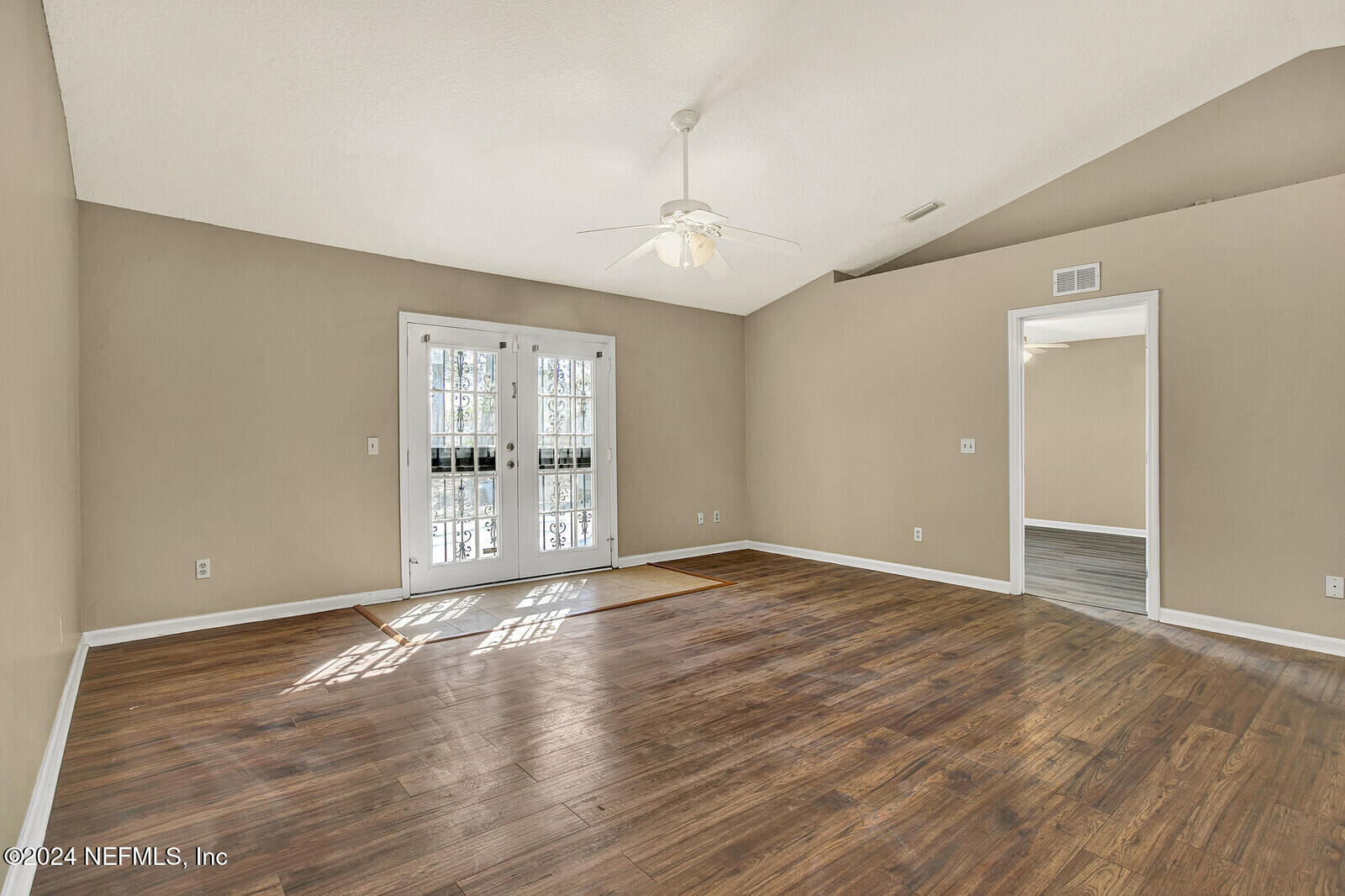 4224 Harbor View Drive Jacksonville, FL 32208 - Photo 8 of 27 03_IMG_0076_mls