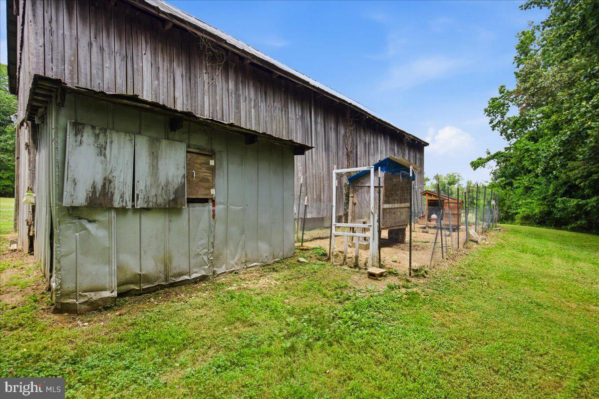 2175 Ponds Wood Road Huntingtown, MD 20639 - Photo 74 of 76 Chicken coop area