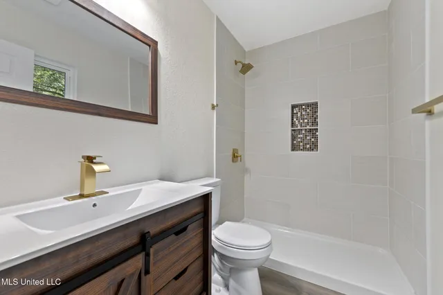 $175,000 | 2617 State Street, Gautier, MS 39553