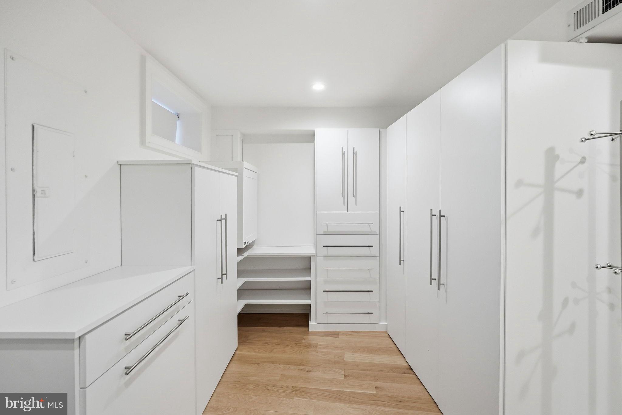 1421 27th Street Northwest Washington, DC 20007 - Photo 15 of 22