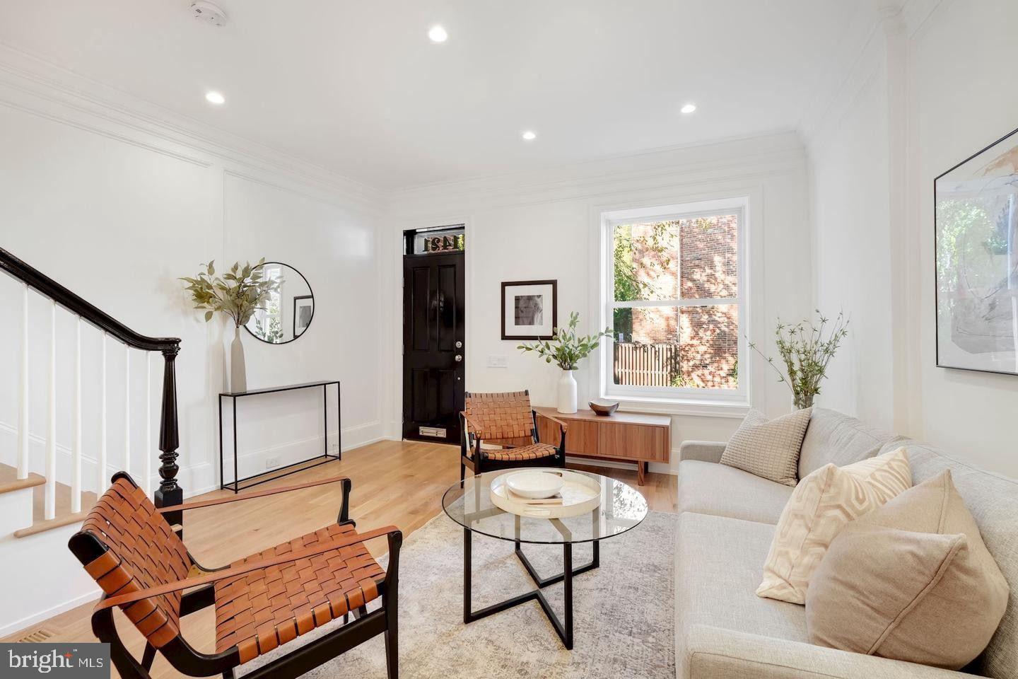 1421 27th Street Northwest Washington, DC 20007 - Photo 2 of 22