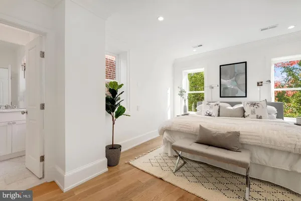 $9,500 | 1421 27th Street Northwest, Washington, DC 20007