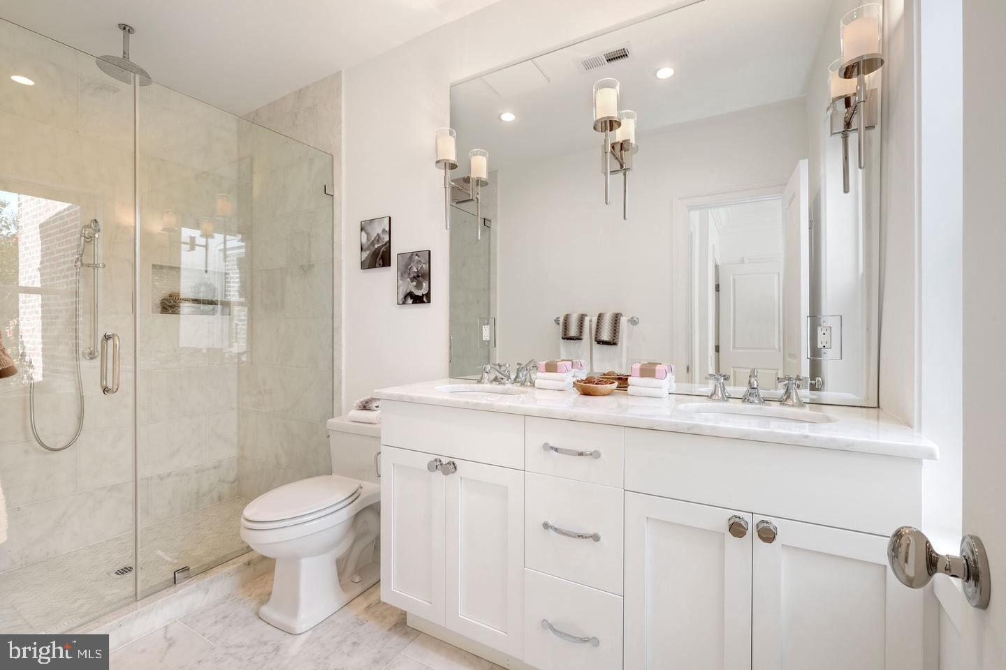 1421 27th Street Northwest Washington, DC 20007 - Photo 9 of 22