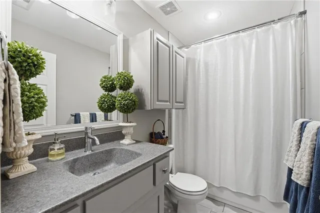 $825,000 | 25143 West 114th Court, Olathe, KS 66061