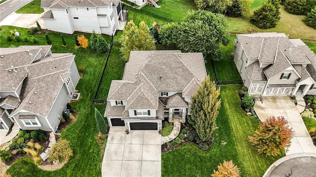 $825,000 | 25143 West 114th Court, Olathe, KS 66061