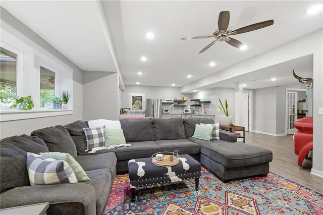 $825,000 | 25143 West 114th Court, Olathe, KS 66061