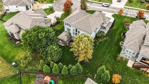 $825,000 | 25143 West 114th Court, Olathe, KS 66061