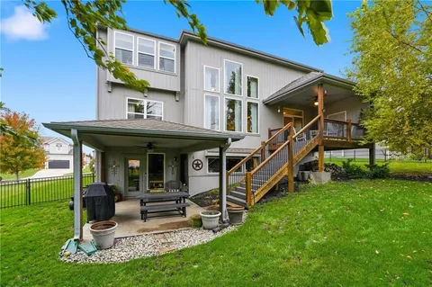 $825,000 | 25143 West 114th Court, Olathe, KS 66061