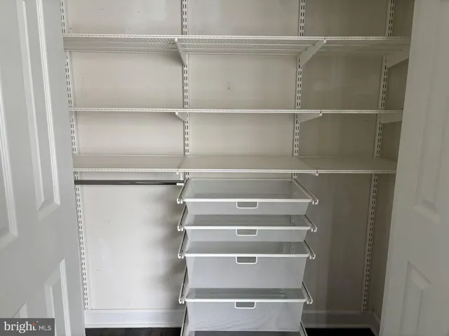 $2,650 | 1716 Lake Shore Crest Drive, Unit 33, Reston, VA 20190