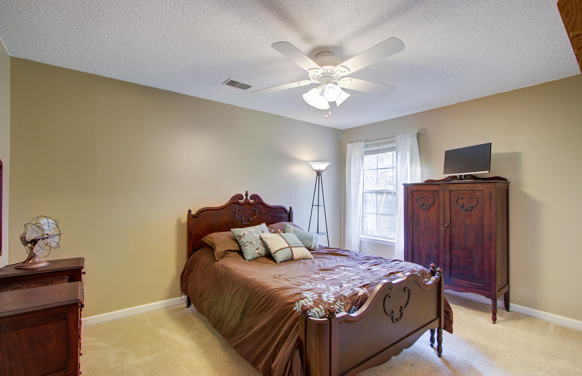 1074 Farmington Road Charleston, SC 29412 - Photo 12 of 25 Topher-1074 Farmington Road-MJ (13)