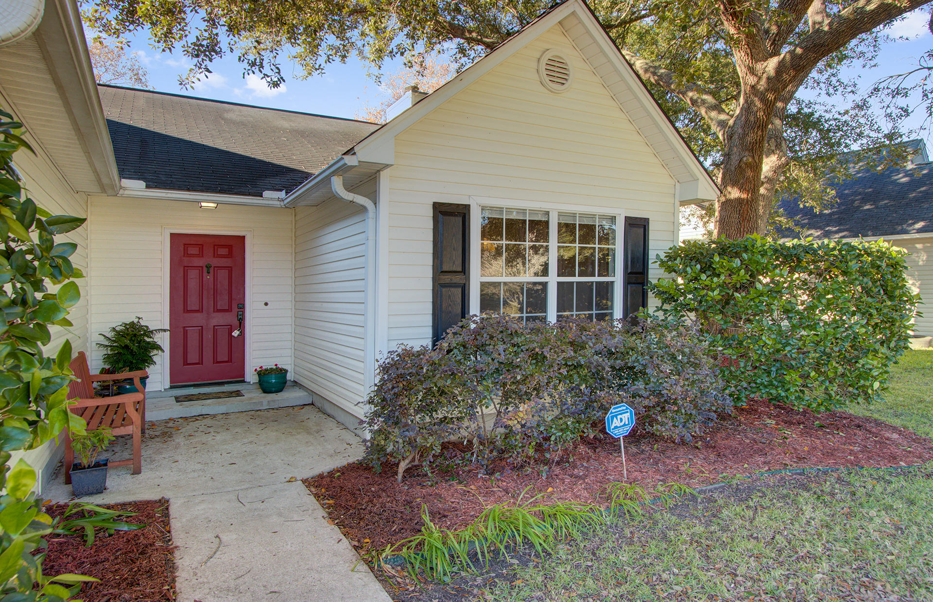 1074 Farmington Road Charleston, SC 29412 - Photo 25 of 25 Topher-1074 Farmington Road-MJ (4)