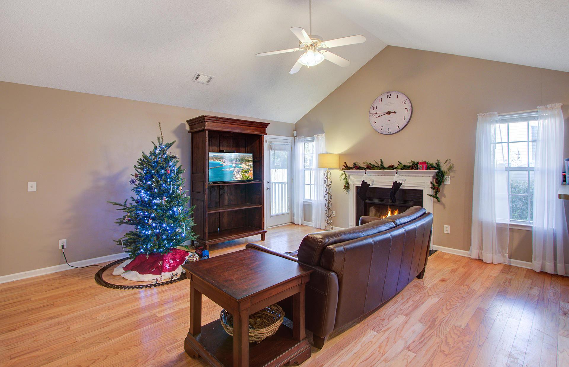 1074 Farmington Road Charleston, SC 29412 - Photo 5 of 25 Topher-1074 Farmington Road-MJ (5)