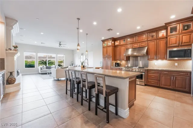 $2,300,000 | 422 Stone Lair Court, Henderson, NV 89012