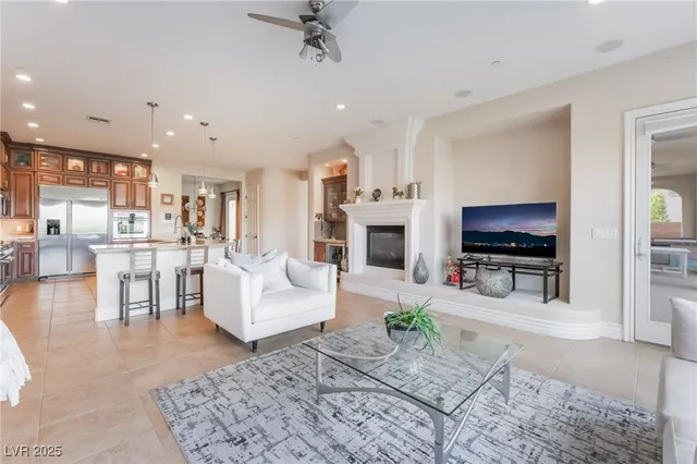 $2,300,000 | 422 Stone Lair Court, Henderson, NV 89012