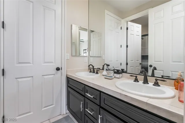 $2,300,000 | 422 Stone Lair Court, Henderson, NV 89012