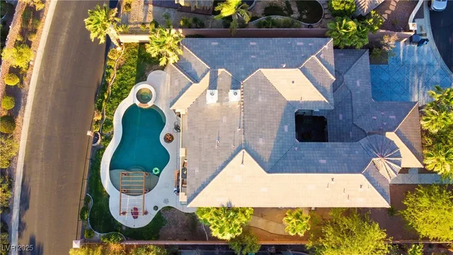 $2,300,000 | 422 Stone Lair Court, Henderson, NV 89012