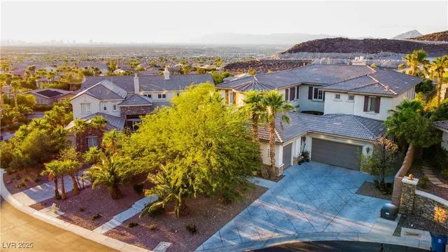 $2,300,000 | 422 Stone Lair Court, Henderson, NV 89012