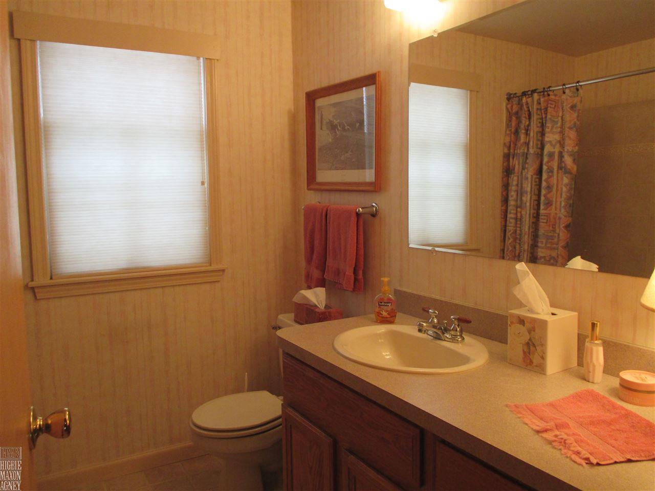 1343 Berkshire Road Grosse Pointe Park, MI 48230 - Photo 16 of 20