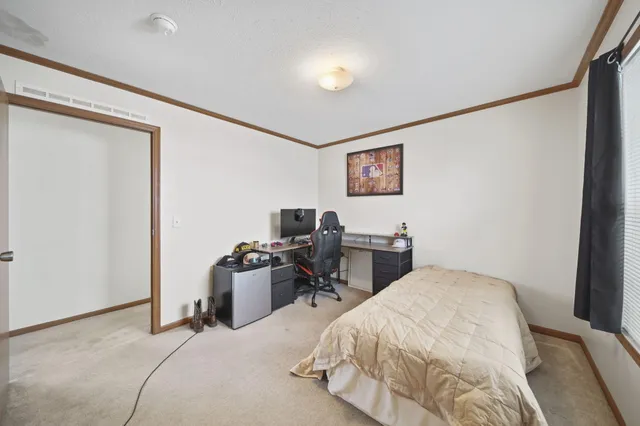 $28,000 | 324 Grand River Drive, Adrian, MI 49221