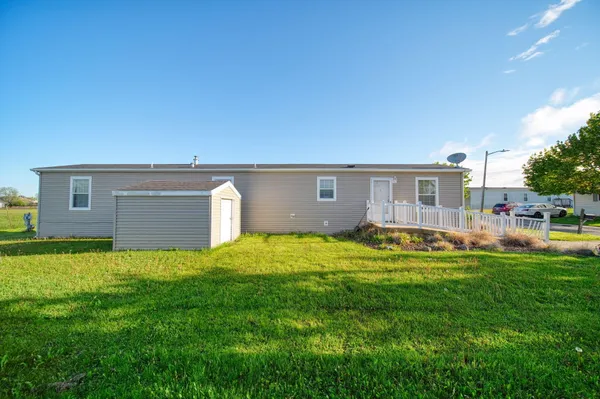 $28,000 | 324 Grand River Drive, Adrian, MI 49221