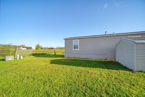 $28,000 | 324 Grand River Drive, Adrian, MI 49221