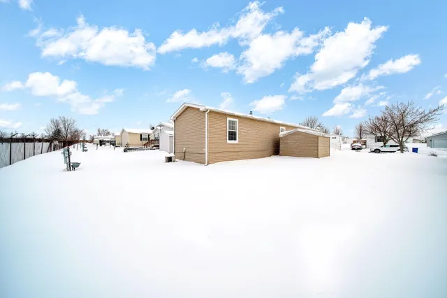 $28,000 | 324 Grand River Drive, Adrian, MI 49221