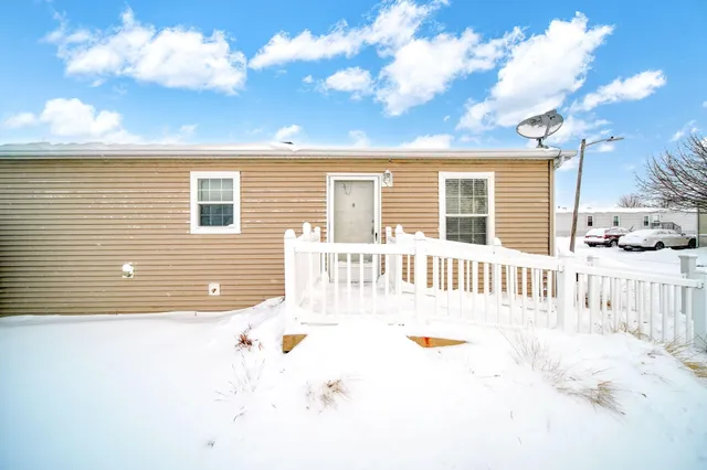 $28,000 | 324 Grand River Drive, Adrian, MI 49221